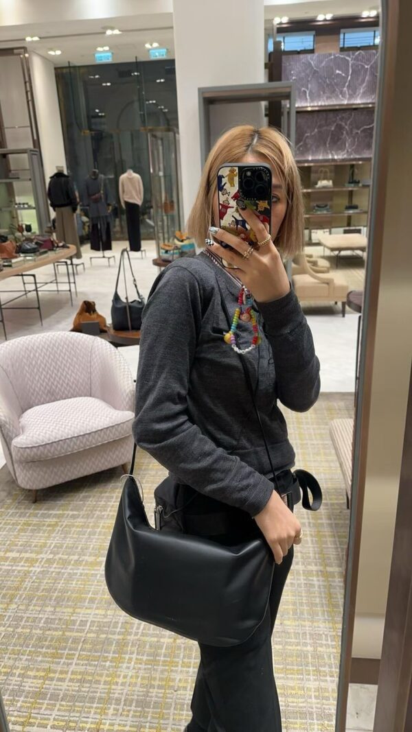 THE ROW E.W. Izzy Leather Bag