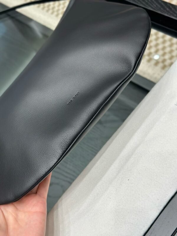 THE ROW E.W. Izzy Leather Bag
