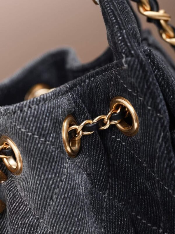CHANEL 25 Mini Handbag