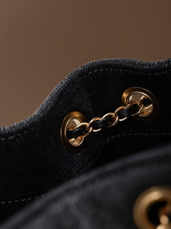 CHANEL 25 Mini Handbag