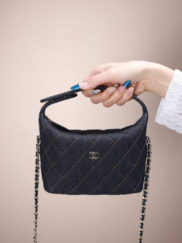 CHANEL 26 Clutch with chain
