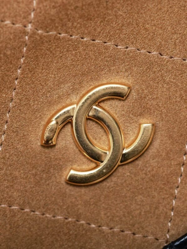 CHANEL 26 Clutch with chain