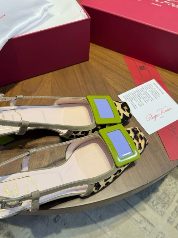 ROGER VIVER High heel sandals