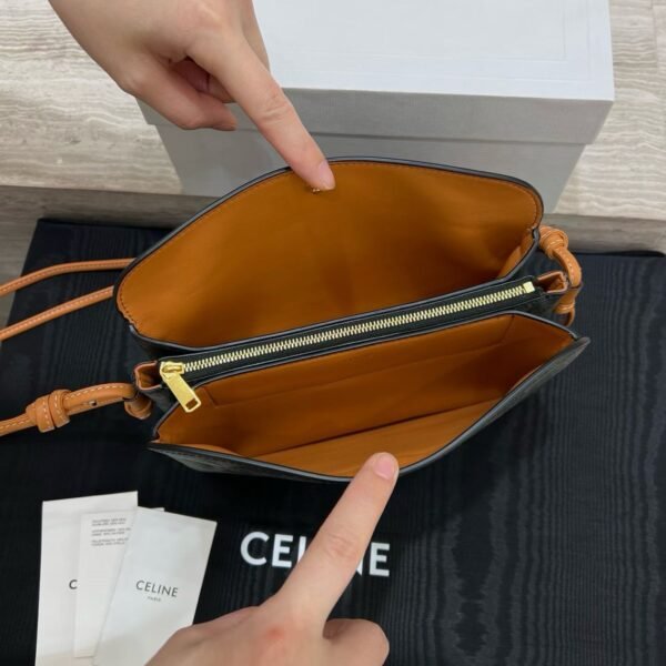 CELINE TRIO FLAP IN TRIOMPHE CANVAS AND LAMBSKIN