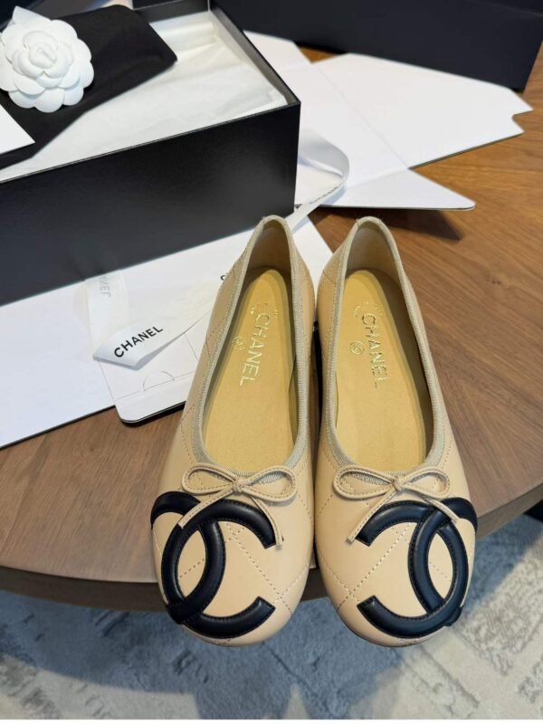 CHANEL 26C Kangpeng ballet shoes