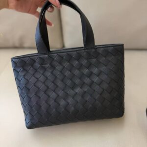 Bottega Veneta MINI ZIPPED TOTE