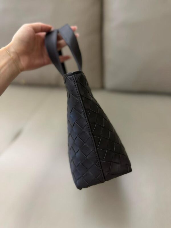Bottega Veneta MINI ZIPPED TOTE