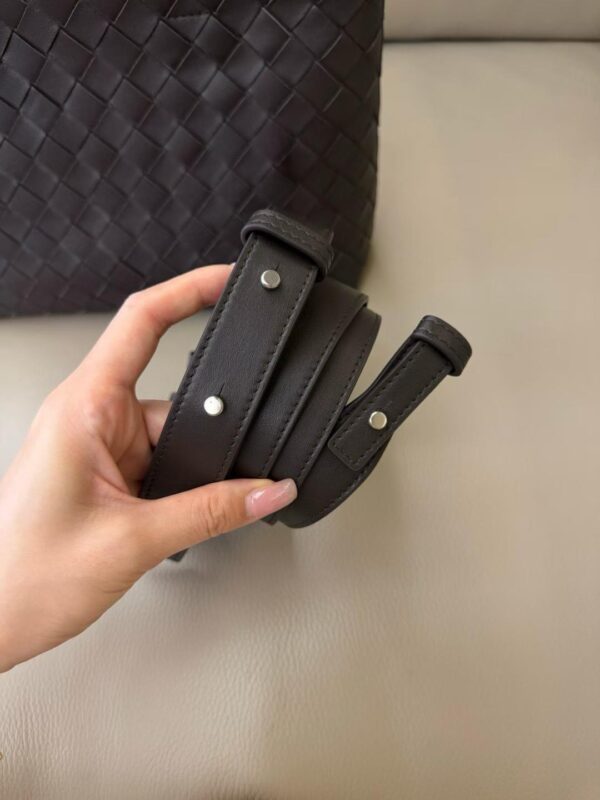 Bottega Veneta MINI ZIPPED TOTE