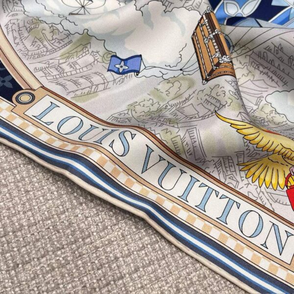 LOUIS VUTTION Square scarf