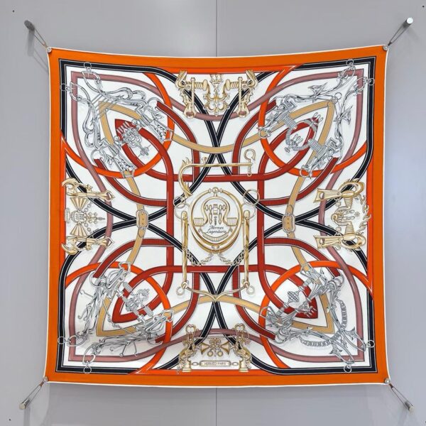 HMES Square scarf