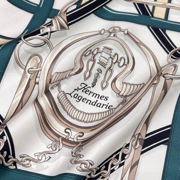 HMES Square scarf