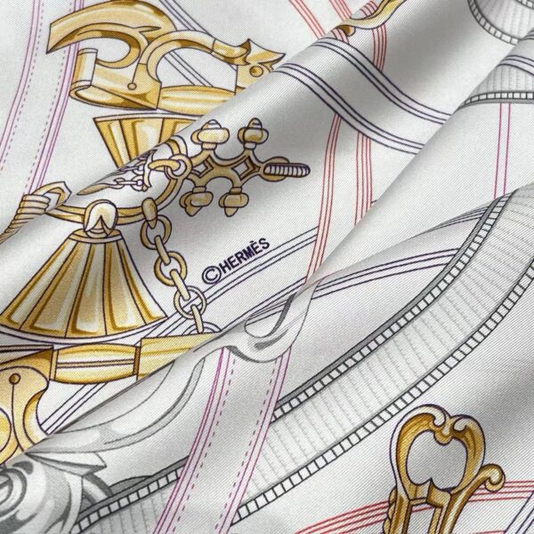 HERMES Square scarf