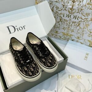 DIOR Canvas sneakers