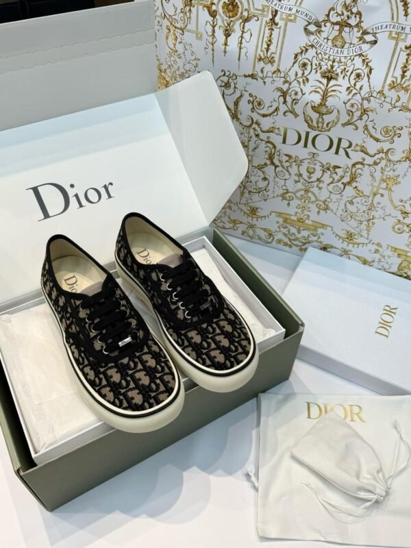 DIOR Canvas sneakers