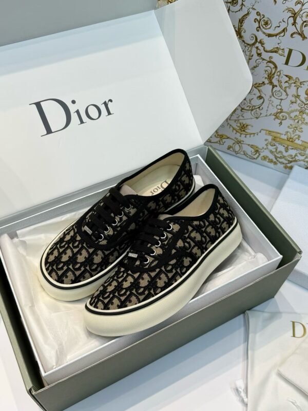 DIOR Canvas sneakers