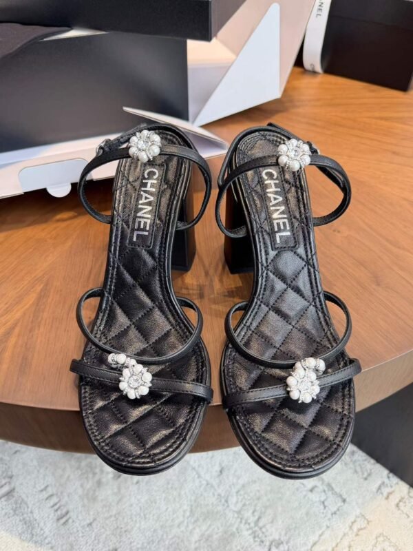 CHANEL Sandals
