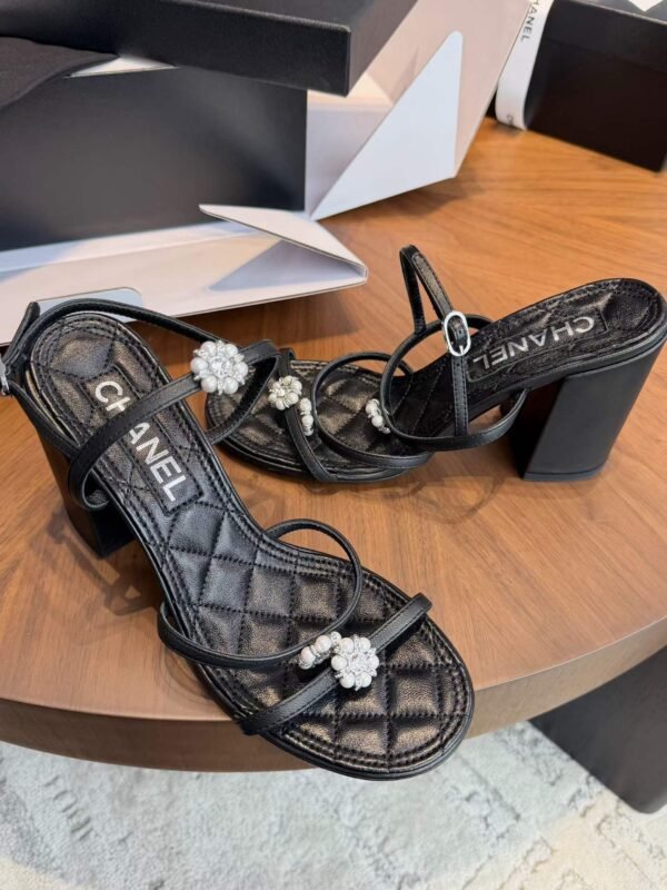 CHANEL Sandals