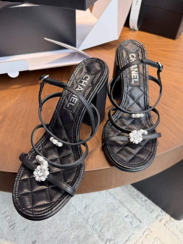 CHANEL Sandals