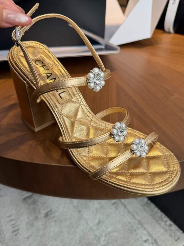CHANEL Sandals