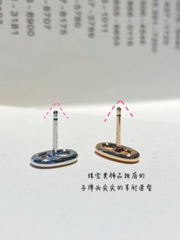 HERMES Earrings