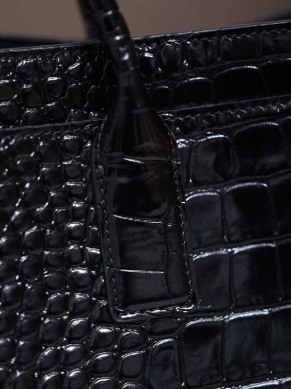 CHANEL Small Shopping Bag