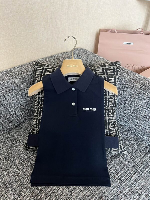 MIUMIU  Vest
