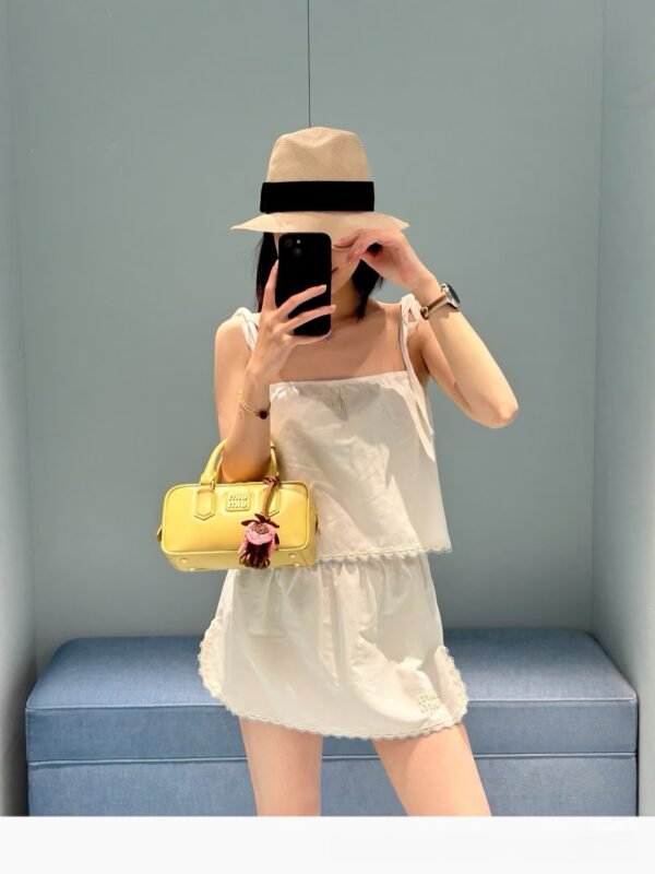 MIUMIU Set