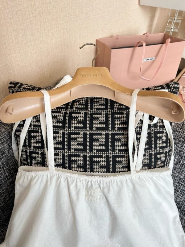 MIUMIU Set