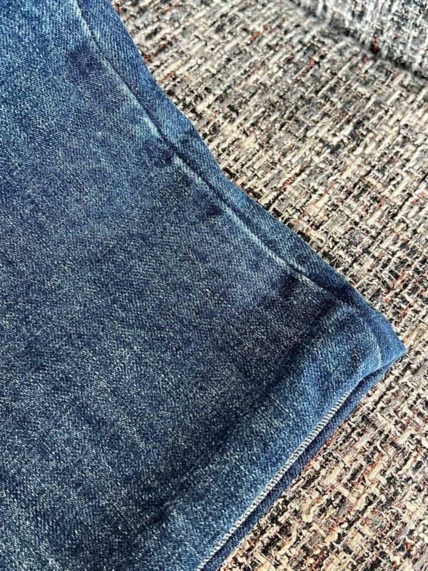 LOUIS VUITTON Jeans