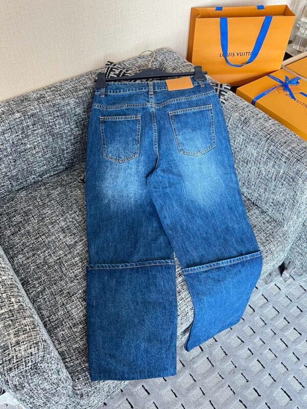 LOUIS VUITTON Jeans