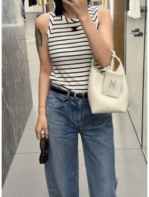 CELINE SMALL HOBO IN SUPPLE SMOOTH CALFSKIN