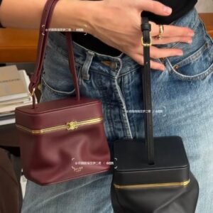 CELINE CUBE IN SUPPLE CALFSKIN