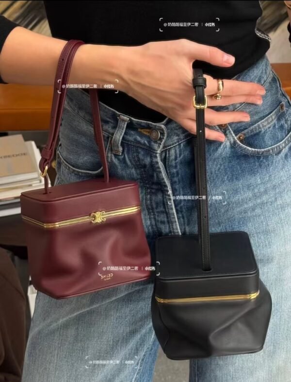 CELINE CUBE IN SUPPLE CALFSKIN