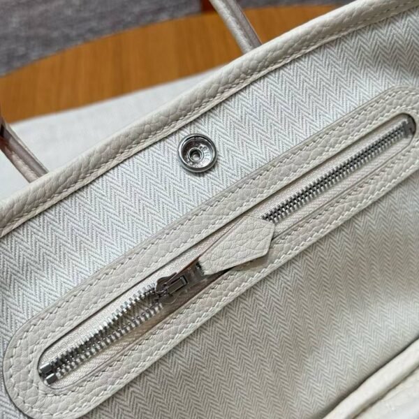 HERMES Neo Garden 23 Handbag