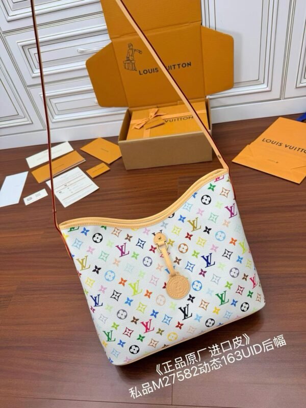LOUIS VUITTON M27582 LV x TM LineUp Bag