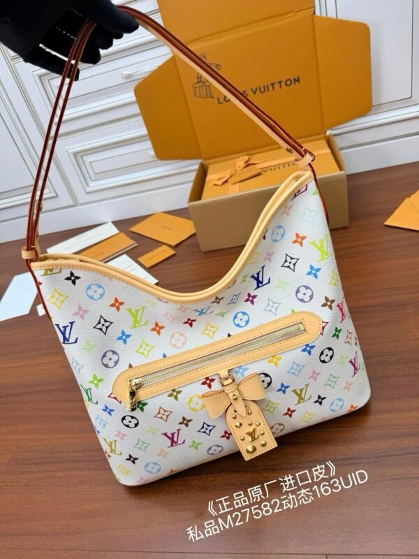 LOUIS VUITTON M27582 LV x TM LineUp Bag