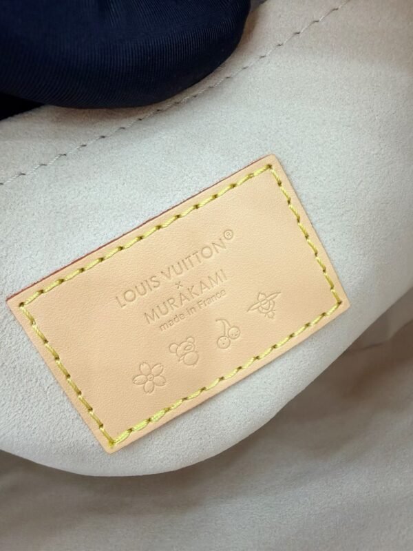 LOUIS VUITTON M27582 LV x TM LineUp Bag