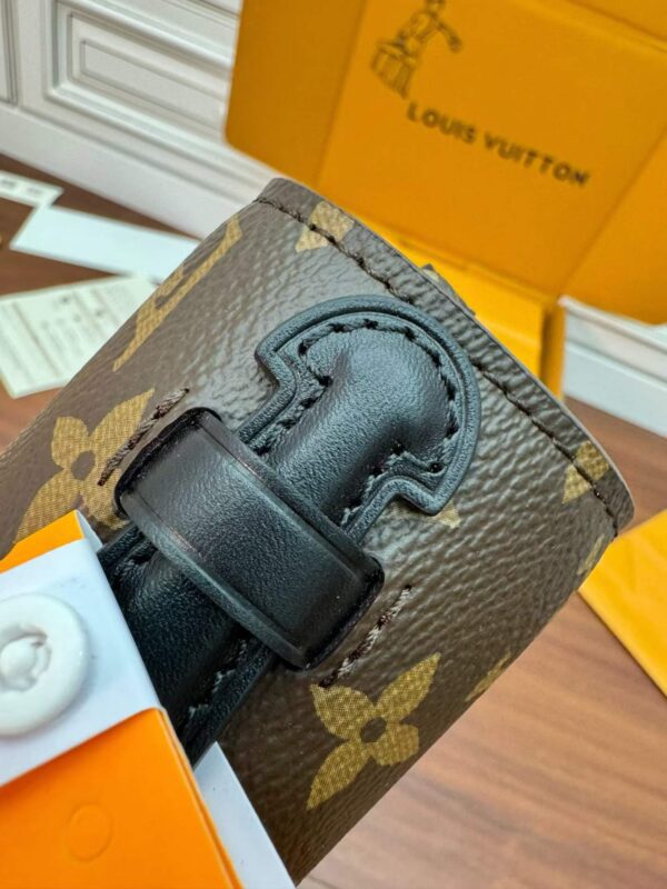 LOUIS VUITTON  M11941 Pochette Métis Backpack