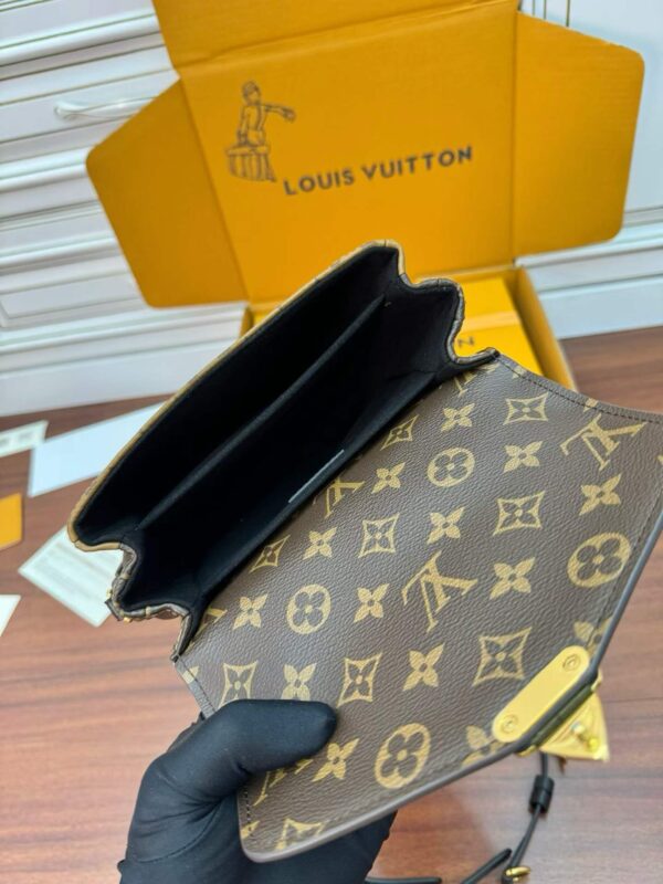 LOUIS VUITTON  M11941 Pochette Métis Backpack