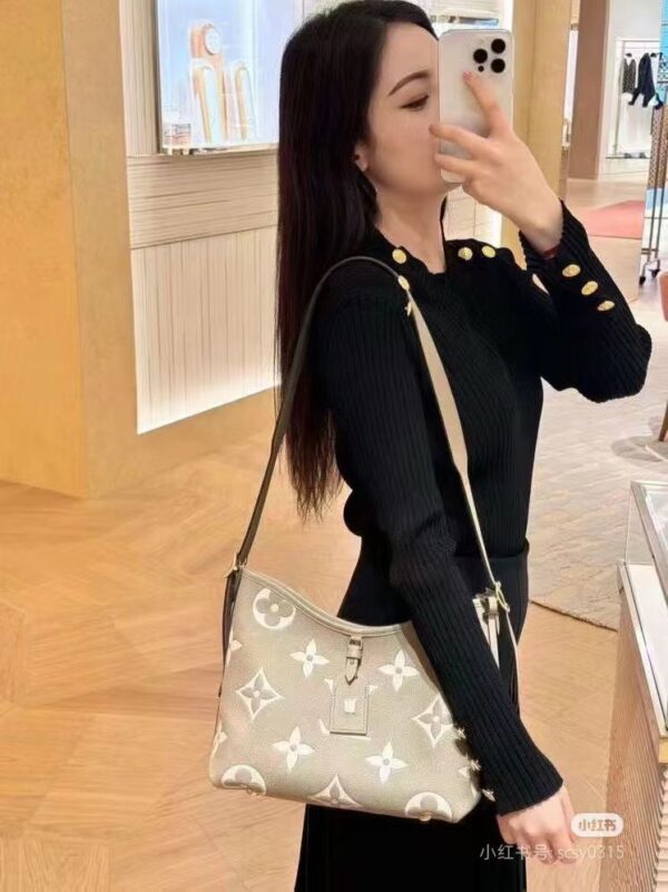 LOUIS VUITTON  M47180 CarryAll PM Bag