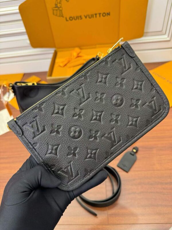 LOUIS VUITTON  M46288 CarryAll PM Bag