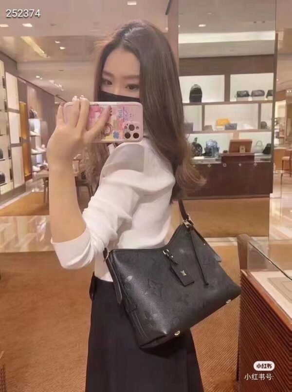 LOUIS VUITTON  M46288 CarryAll PM Bag