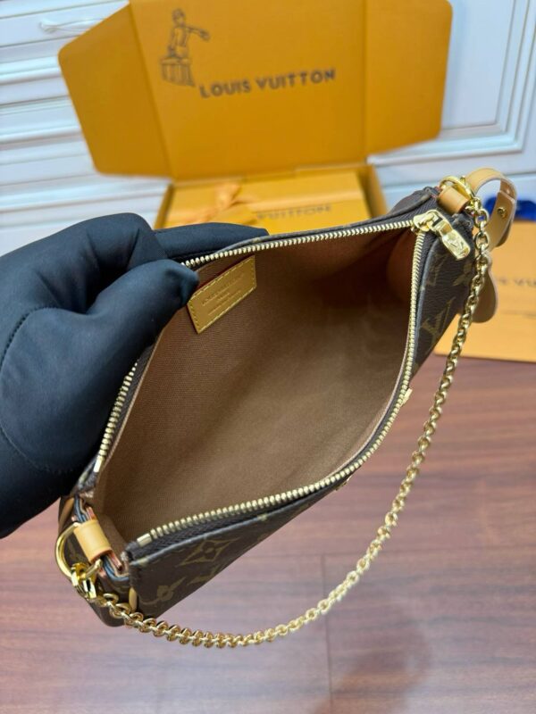 LOUIS VUITTON M13567 Eva Pochette Bag