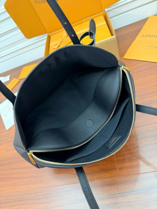 LOUIS VUITTON M26257 Low Key Duffle Tote Bag