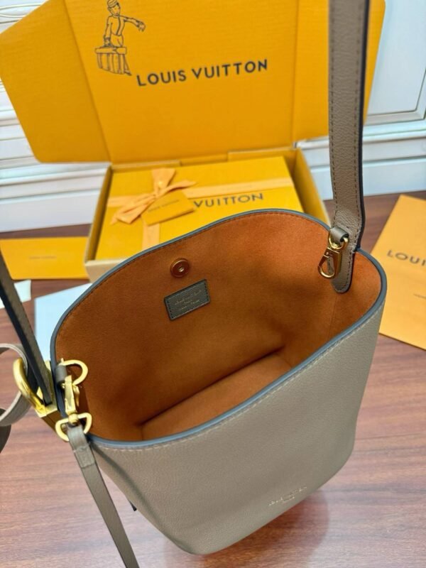 LOUIS VUITTON M25544 Low Key All In BB Bag