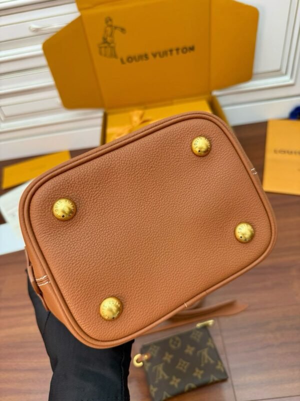 LOUIS VUITTON M25543 Low Key All In BB Bag