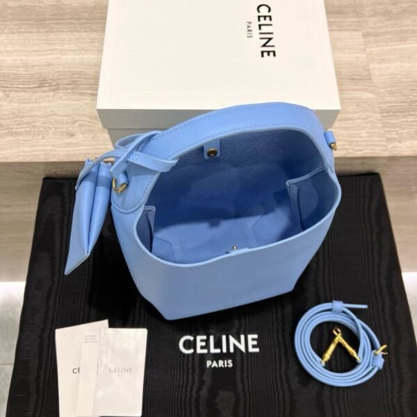 CELINE SMALL HOBO IN SUPPLE SMOOTH CALFSKIN