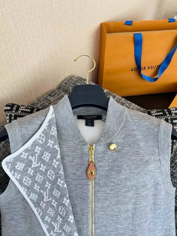 LOUIS VUITTON Short-sleeve shirt