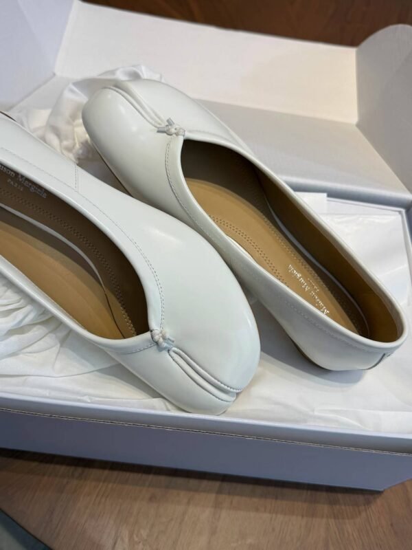 Magila MM6 Toe-separating shoes