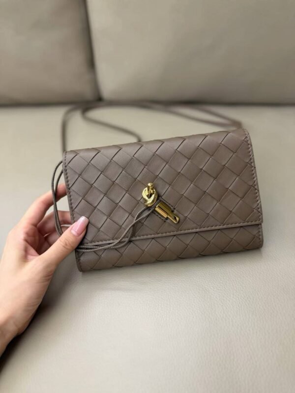 Bottega Veneta   Andiamo Pouch On Strap